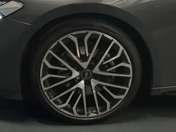 AUDI A5 Avant TDI quattro  S-Line 20Zoll PANORAMA B&O