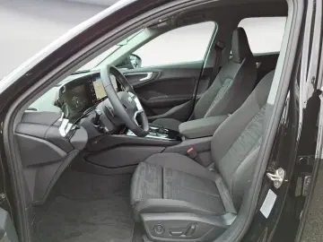 AUDI A5 Avant TFSI S tronic  NAVI LED ACC RATE 338 --