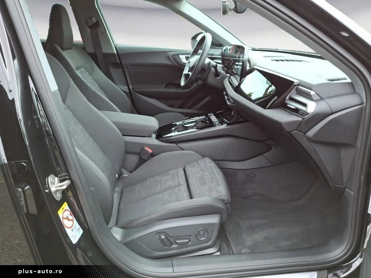 AUDI A5 Avant TFSI S tronic  NAVI LED ACC RATE 338 --