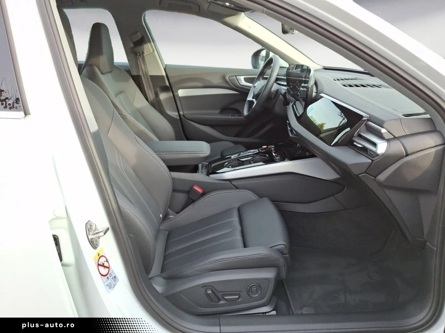 AUDI A5 Avant TFSI S tronic  NAVI LED ACC  GW  RATE 3