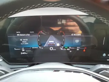 AUDI A5 Avant TFSI S tronic  NAVI LED ACC  GW  RATE 3