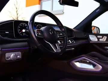 MERCEDES-BENZ GLE 350 de 4M AMG DISTRO PANO KAM360 AIRMATIC