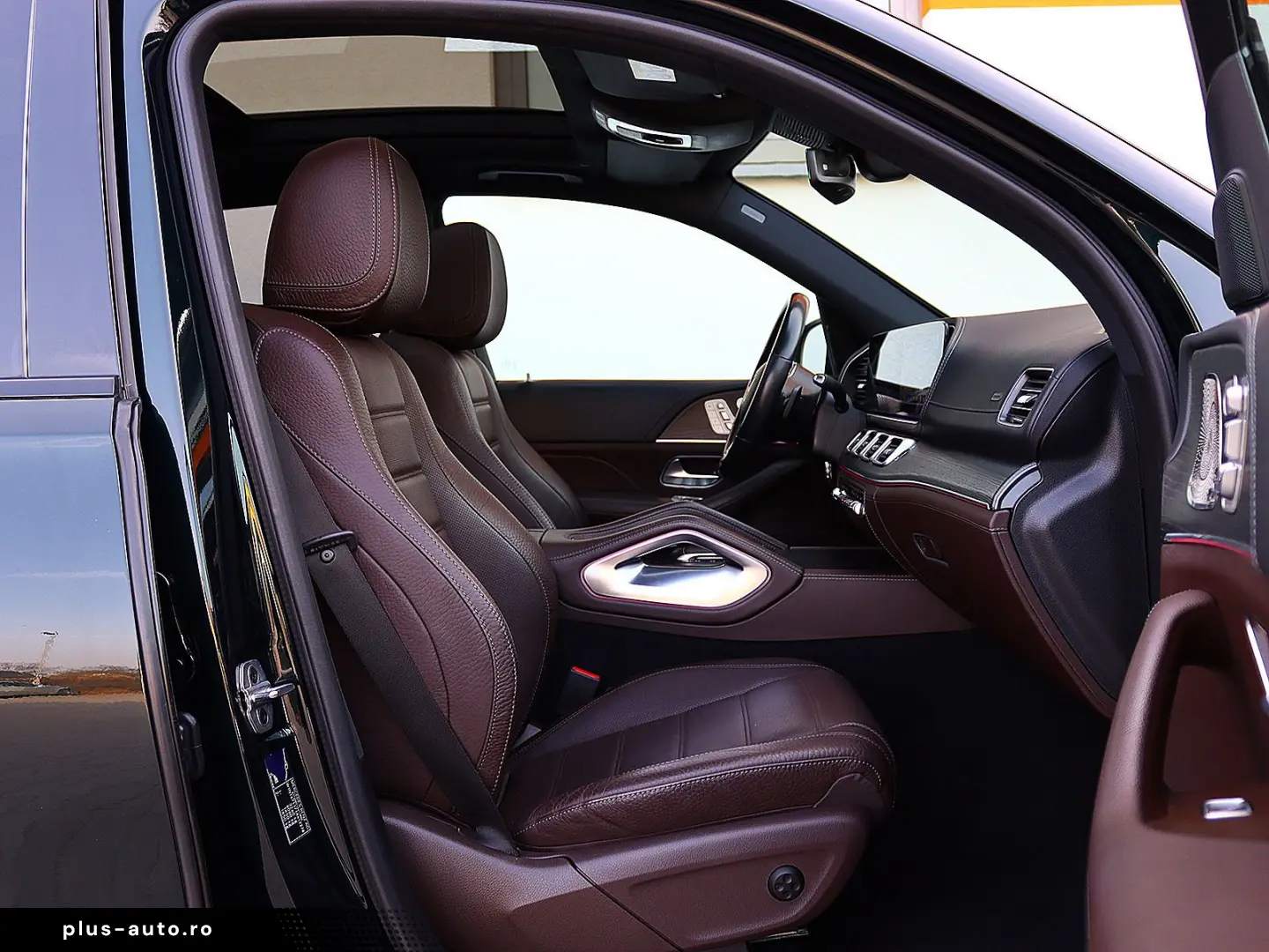 MERCEDES-BENZ GLE 350 de 4M AMG DISTRO PANO KAM360 AIRMATIC