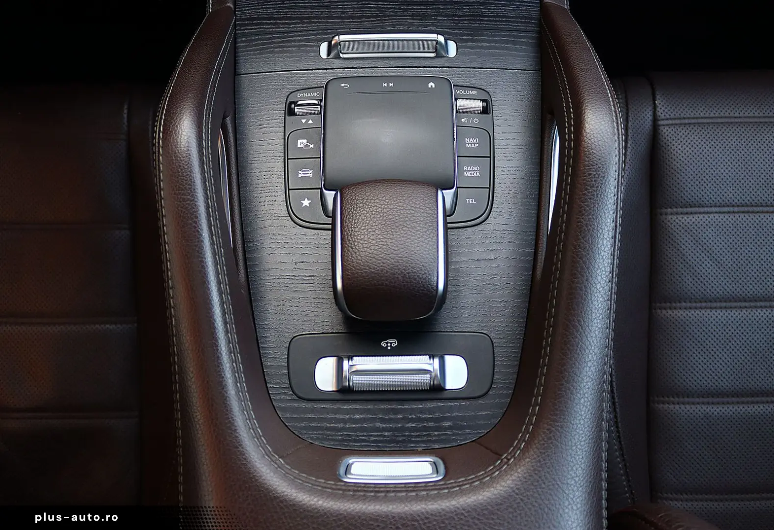 MERCEDES-BENZ GLE 350 de 4M AMG DISTRO PANO KAM360 AIRMATIC