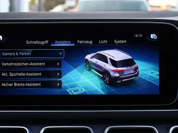 MERCEDES-BENZ GLE 350 de 4M AMG DISTRO PANO KAM360 AIRMATIC