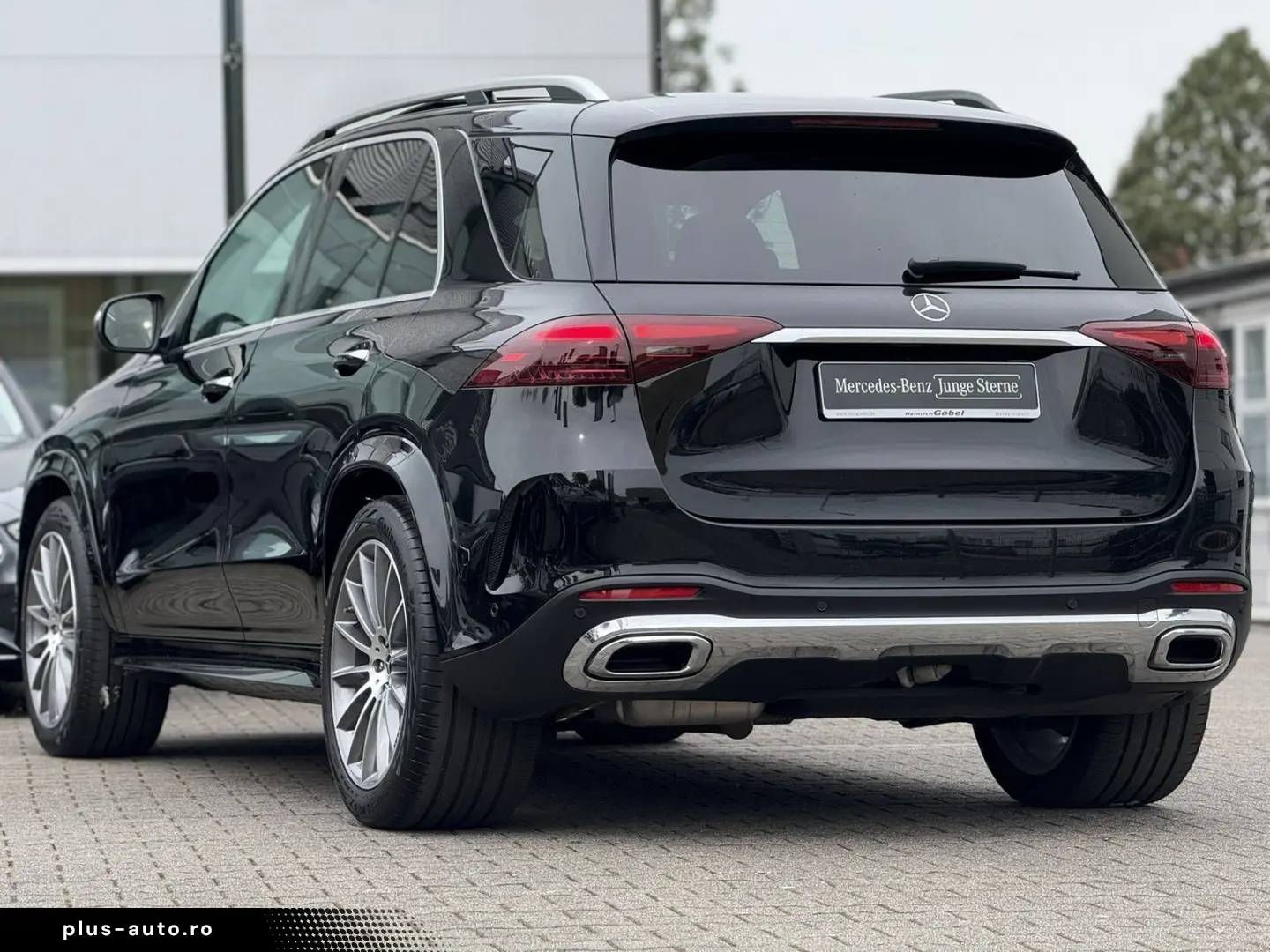 MERCEDES-BENZ GLE 300 d AMG PANO AHK 21 Zoll 360  BURMESTER