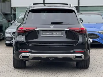 MERCEDES-BENZ GLE 300 d AMG PANO AHK 21 Zoll 360  BURMESTER