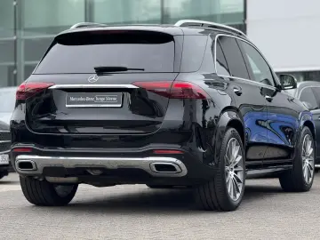 MERCEDES-BENZ GLE 300 d AMG PANO AHK 21 Zoll 360  BURMESTER