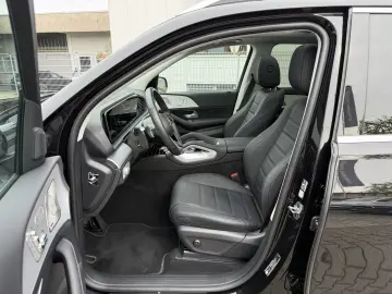 MERCEDES-BENZ GLE 300 d AMG PANO AHK 21 Zoll 360  BURMESTER