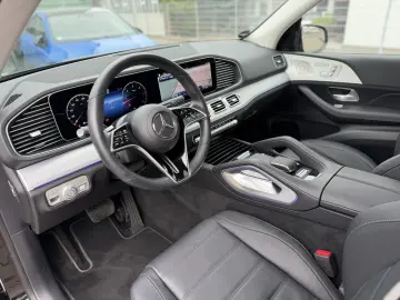 MERCEDES-BENZ GLE 300 d AMG PANO AHK 21 Zoll 360  BURMESTER