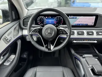 MERCEDES-BENZ GLE 300 d AMG PANO AHK 21 Zoll 360  BURMESTER