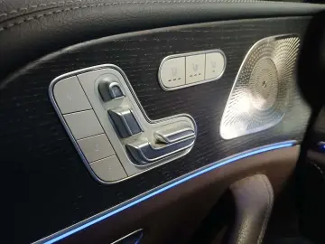 MERCEDES-BENZ GLE 400d 4Matic AMG Line LED BURMESTER…