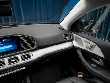 MERCEDES-BENZ GLE 350 de 4Matic Coupe AMG Pano Burmester HUD