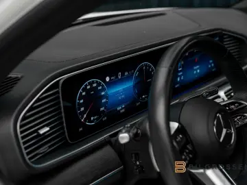 MERCEDES-BENZ GLE 350 de 4Matic AMG Premium Pano Bur…