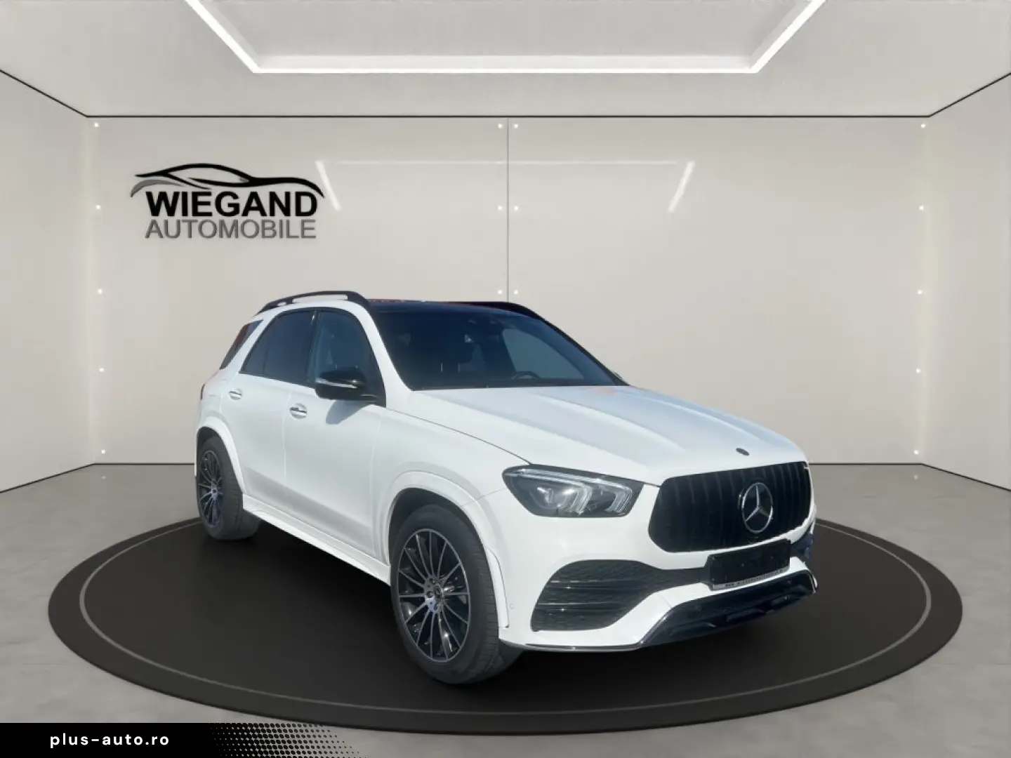 MERCEDES-BENZ GLE 450 4Matic 9G-TRONIC AMG Line PANO MEMORY