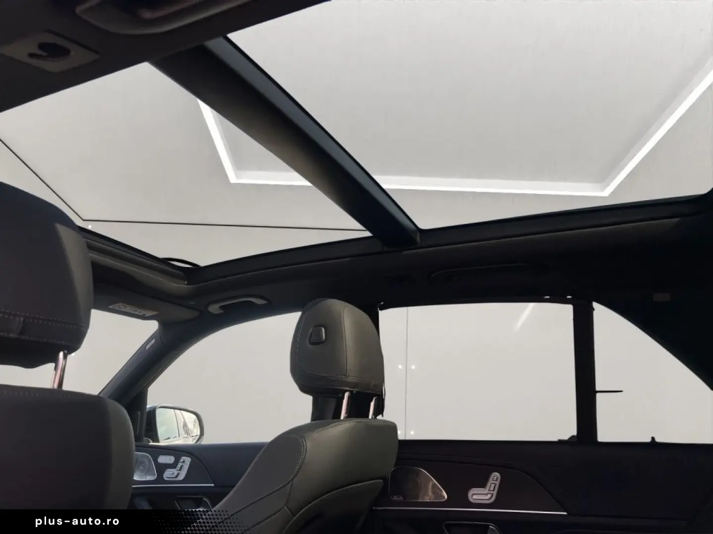 MERCEDES-BENZ GLE 450 4Matic 9G-TRONIC AMG Line PANO MEMORY