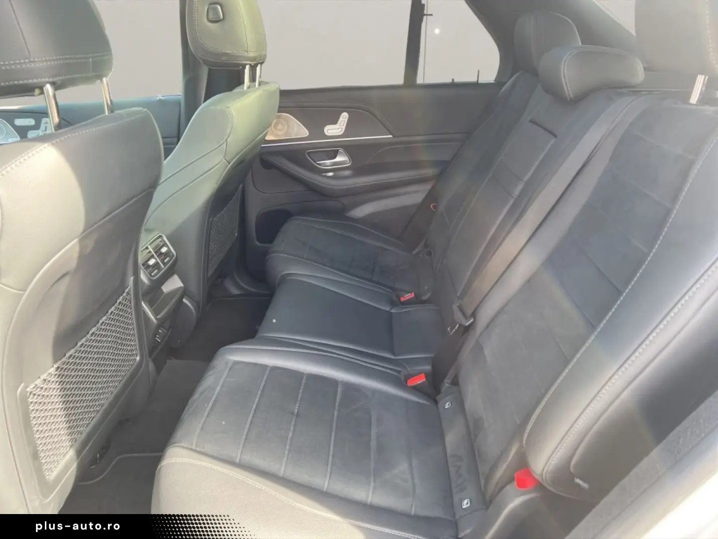 MERCEDES-BENZ GLE 450 4Matic 9G-TRONIC AMG Line PANO MEMORY