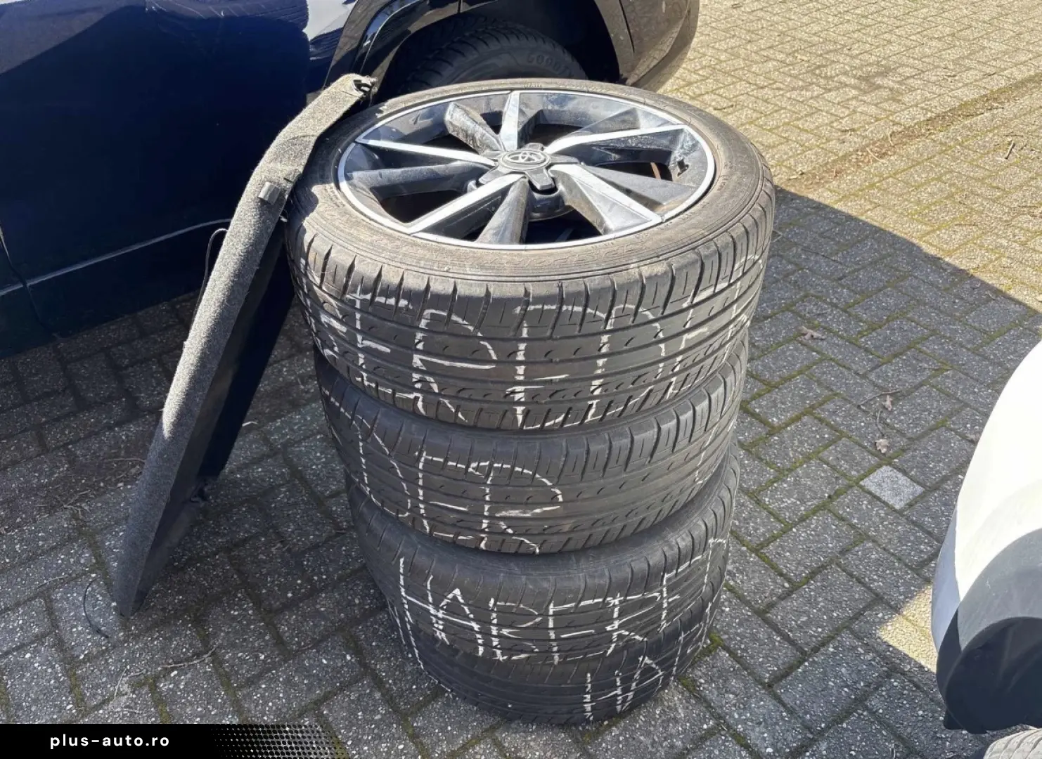 Toyota Auris 1.8 (Hybrid) Edition-S