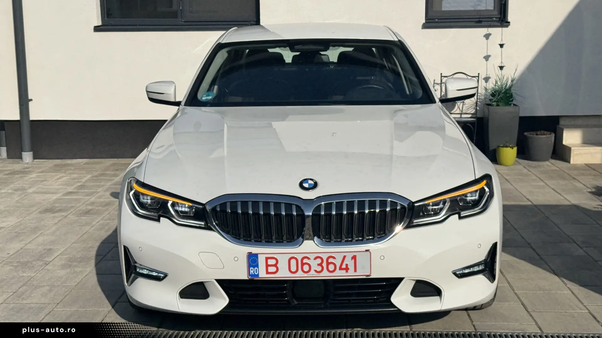 BMW 330e Luxury   292cp   stare perfecta !