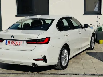 BMW 330e Luxury   292cp   stare perfecta !