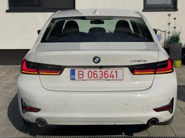BMW 330e Luxury   292cp   stare perfecta !