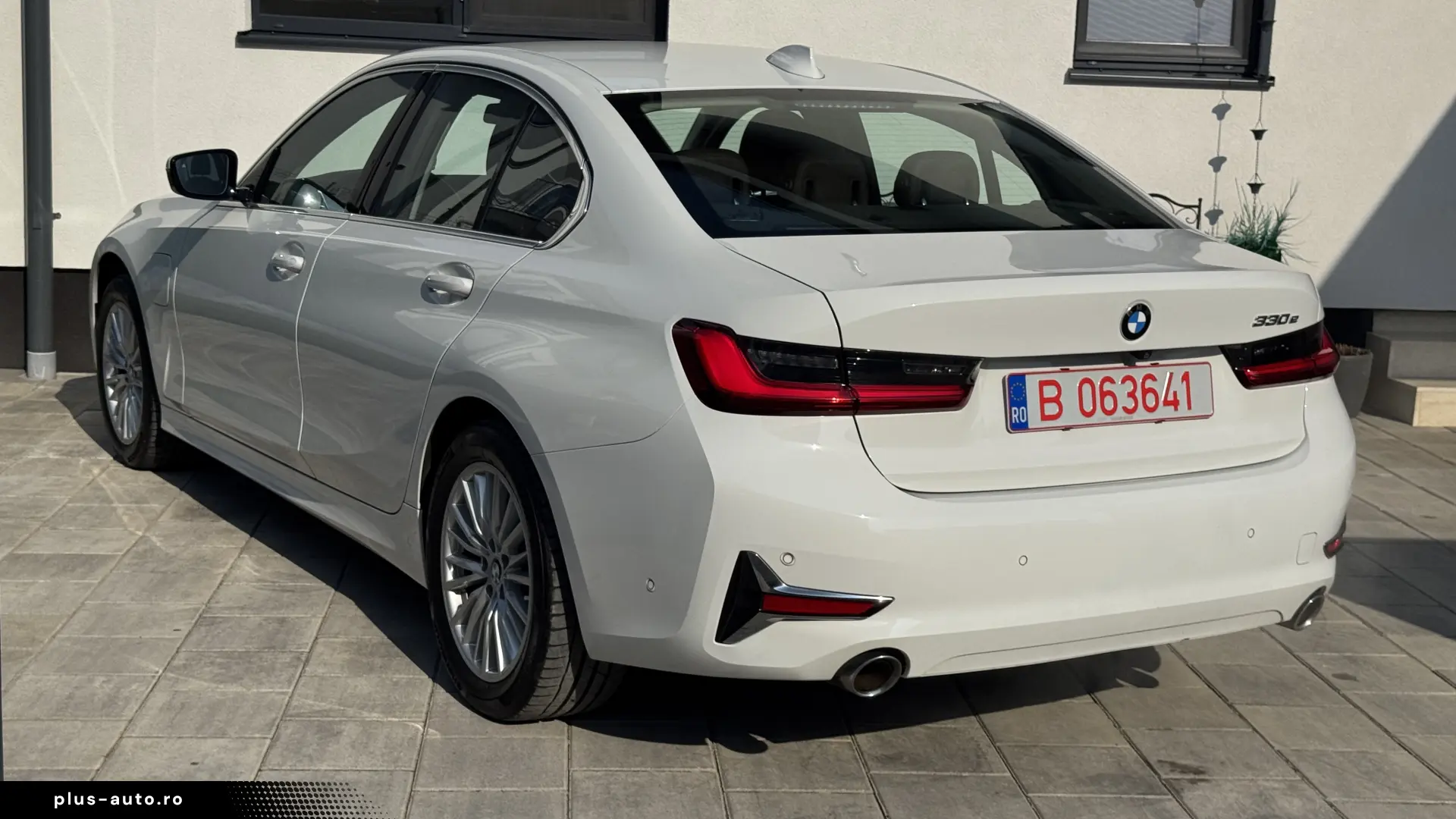 BMW 330e Luxury   292cp   stare perfecta !