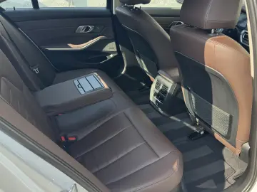 BMW 330e Luxury   292cp   stare perfecta !