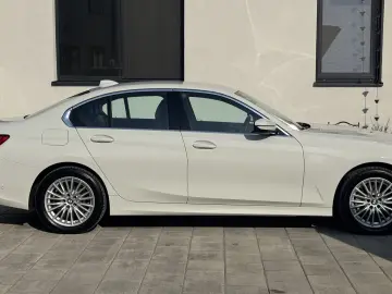 BMW 330e Luxury   292cp   stare perfecta !