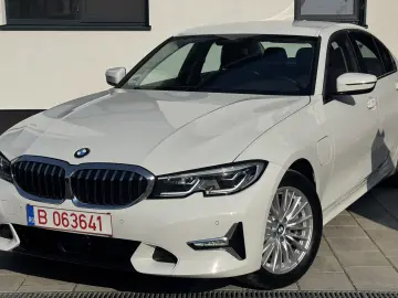 BMW 330e Luxury   292cp   stare perfecta !