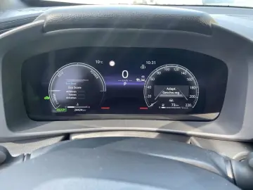 Toyota C-HR 1.8 Hybrid Team