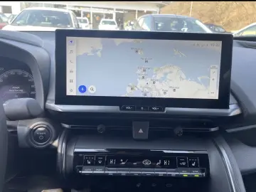 Toyota C-HR 1.8 Hybrid Team