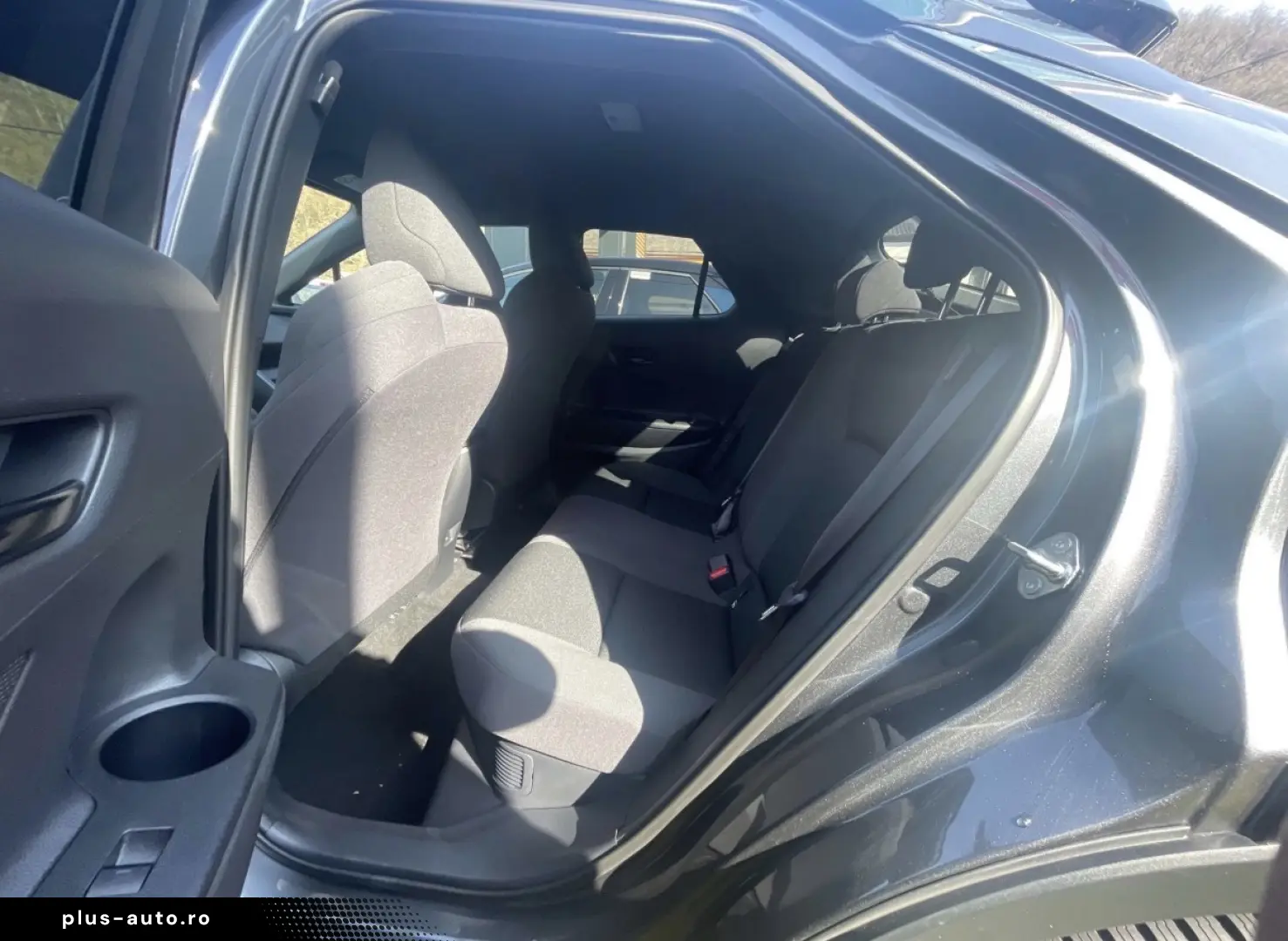 Toyota C-HR 1.8 Hybrid Team