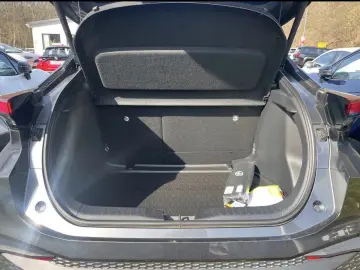 Toyota C-HR 1.8 Hybrid Team