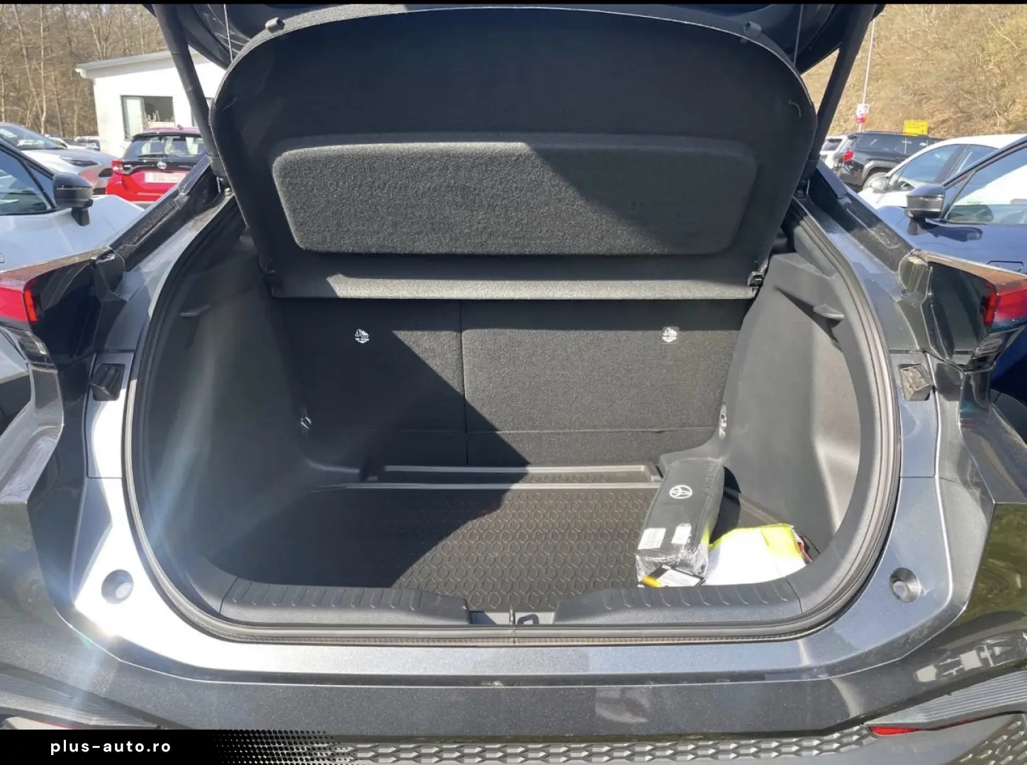 Toyota C-HR 1.8 Hybrid Team