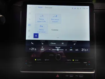 LEXUS LBX HYBRID GARANTIE OFICIALA 8ANI 200.000KM
