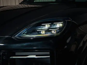 PORSCHE Cayenne E-Hybrid Coupé  18-way  BOSE  Pano  Inno