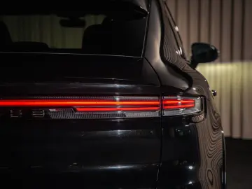 PORSCHE Cayenne E-Hybrid Coupé  18-way  BOSE  Pano  Inno