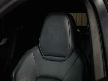 PORSCHE Cayenne E-Hybrid Coupé  18-way  BOSE  Pano  Inno