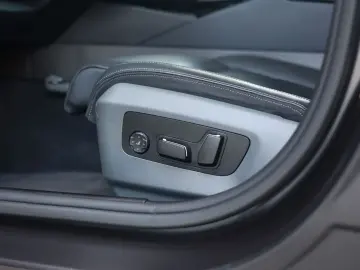 BMW 550e xDrive   Pano - Bowers&Wilkins