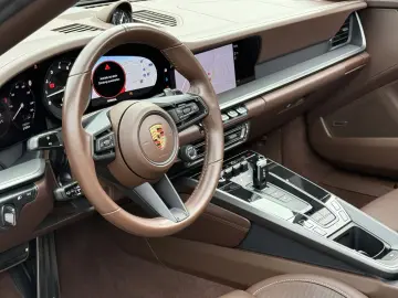 PORSCHE 992 911 Targa 4S  UNIKAT LIFTSYSTEM HA-LENKUNG B