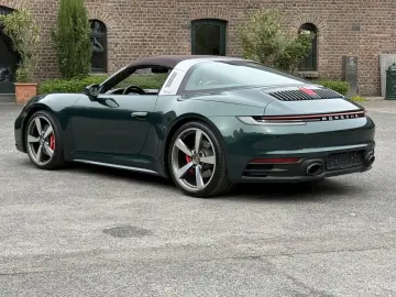 PORSCHE 992 911 Targa 4S  UNIKAT LIFTSYSTEM HA-LENKUNG B