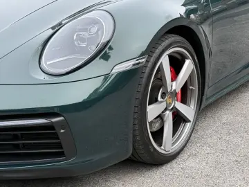 PORSCHE 992 911 Targa 4S  UNIKAT LIFTSYSTEM HA-LENKUNG B