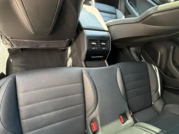 PORSCHE Panamera 4 E-Hybrid