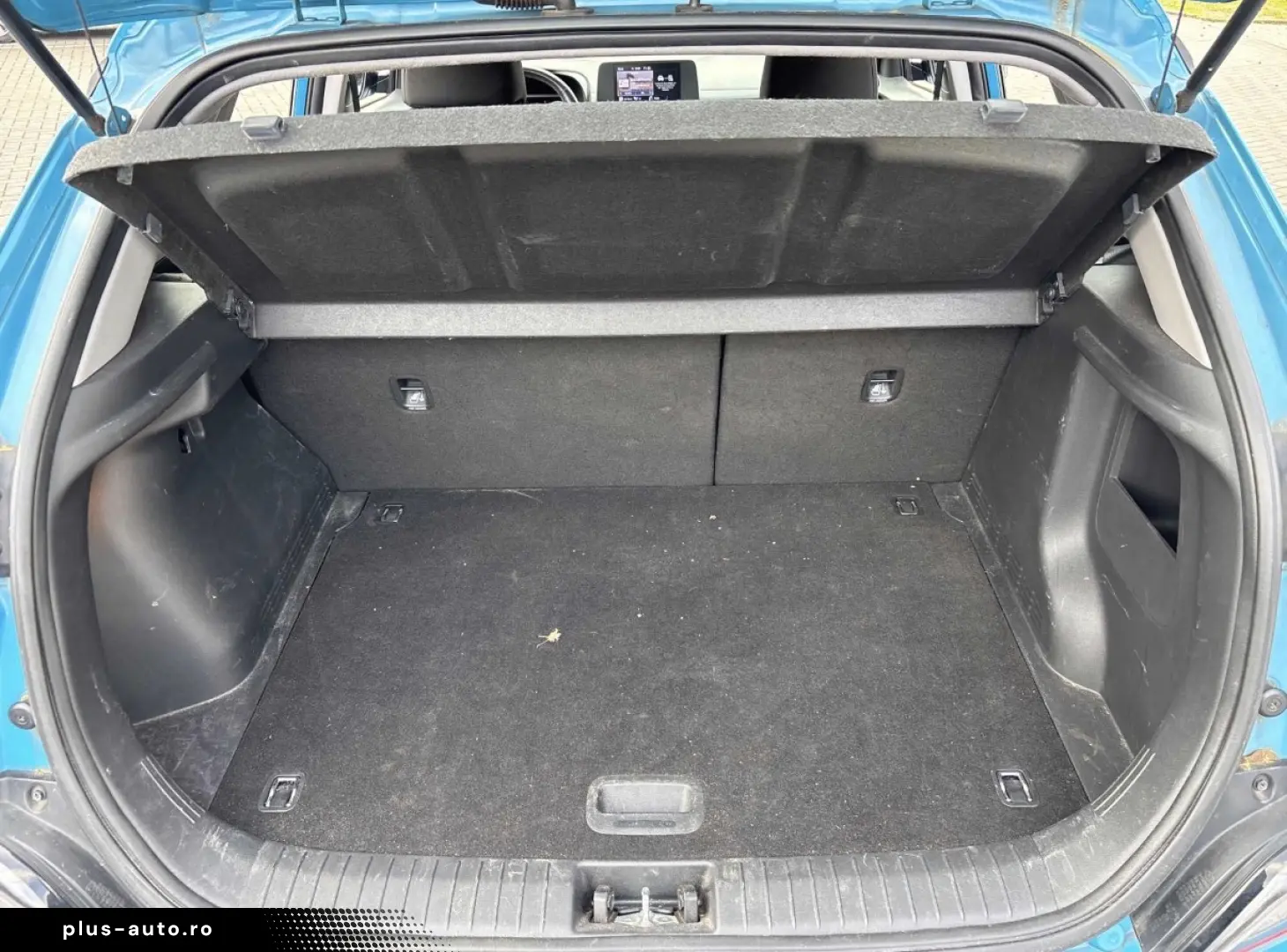 Hyundai Kona Basis Elektro 2WD 40KWH