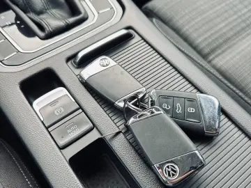 VOLKSWAGEN PASSAT B8.5   FAB 12.2019   2.0 DIESEL 150CP