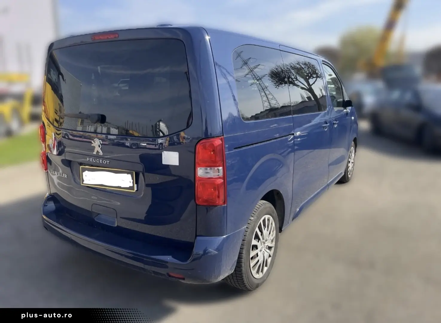 Peugeot Traveller 2.0 BlueHDi Active 8 Locuri