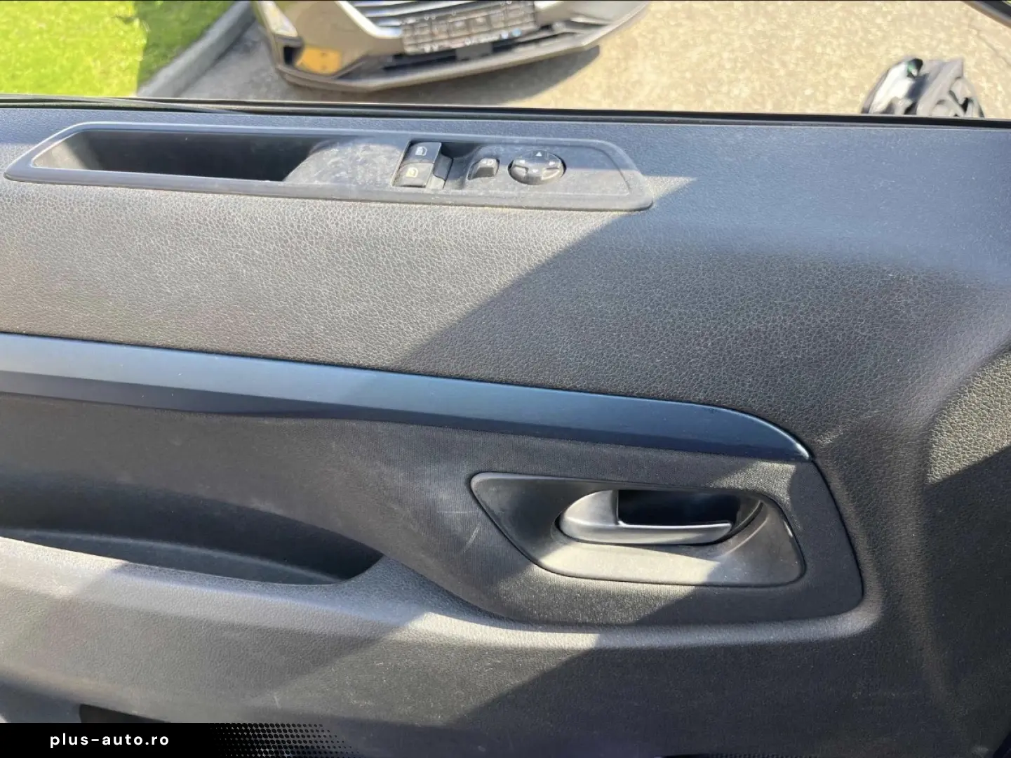 Peugeot Traveller 2.0 BlueHDi Active 8 Locuri