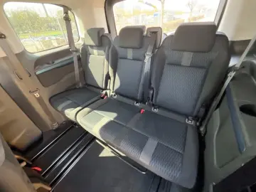 Peugeot Traveller 2.0 BlueHDi Active 8 Locuri