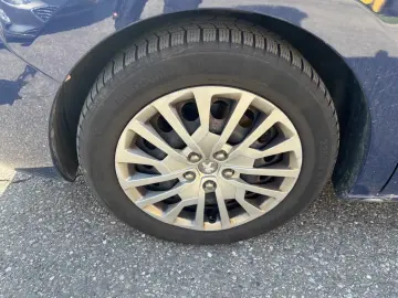 Peugeot Traveller 2.0 BlueHDi Active 8 Locuri