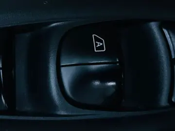 NISSAN X-TRAIL 2016 1.6D E6 Garantie 12 Luni Rate Avans 0 Do